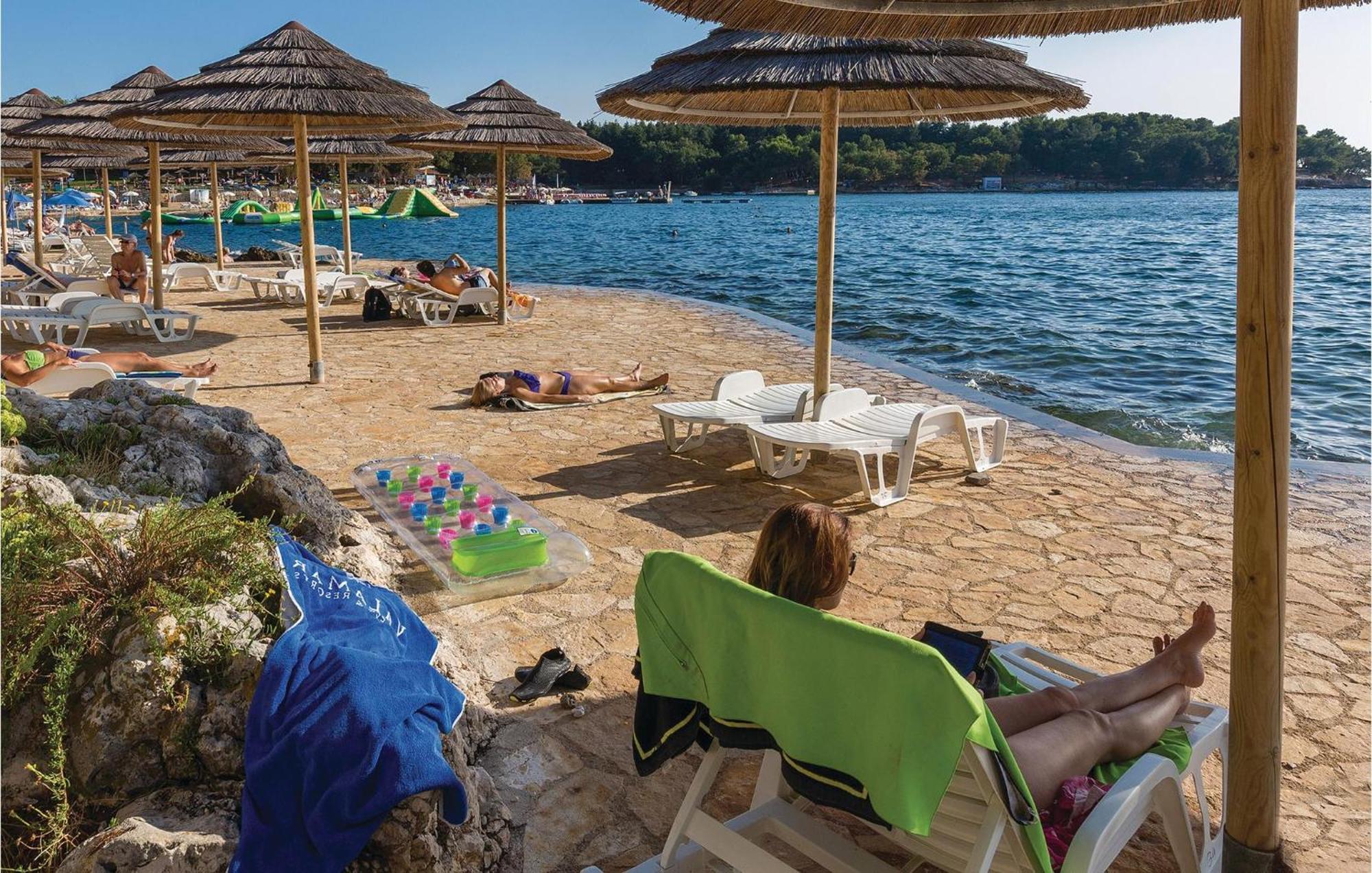 Amazing In With Wifi Vikendica Porec